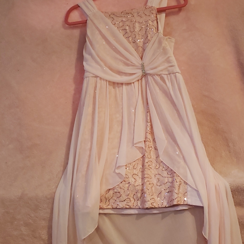 High-low dress. Pretty pink 💗